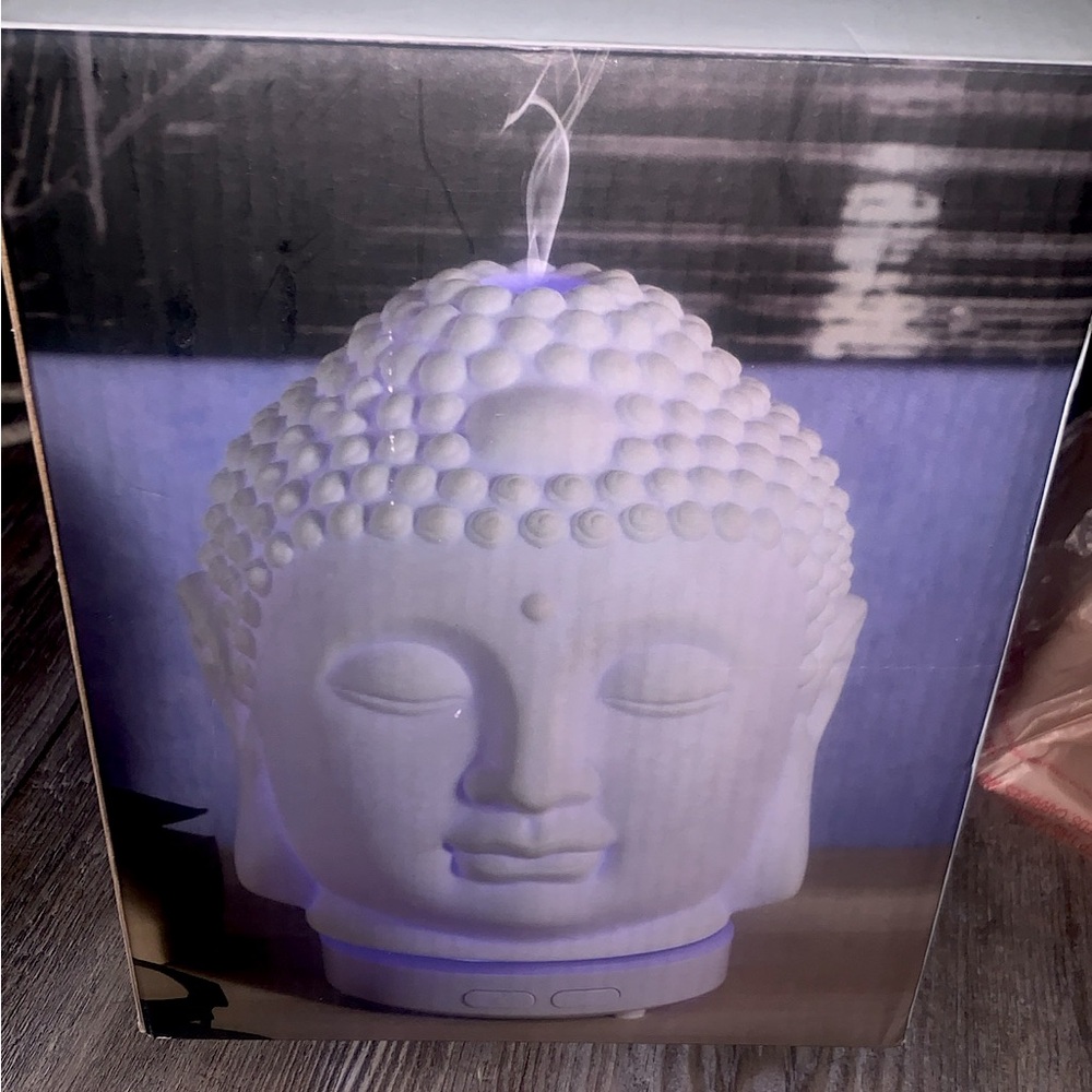 White Buddha Head Aroma Diffuser
